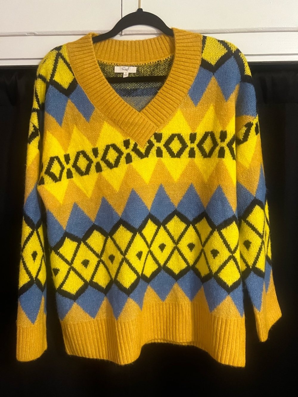 Vibrant Yellow Geometric V-Neck Sweater